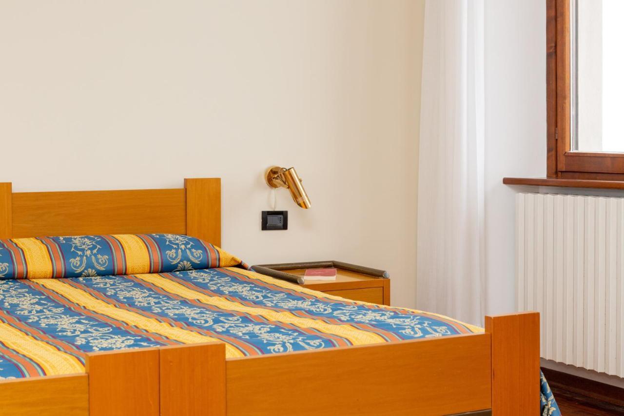 Albergo Sacro Monte Varese Exterior photo